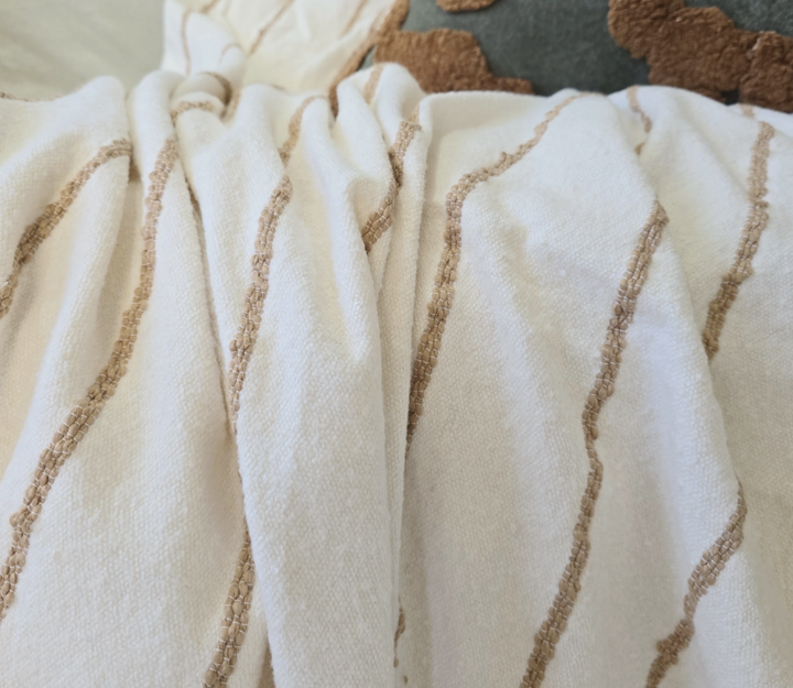 Cinnamon Stitch Throw- 155x200cm