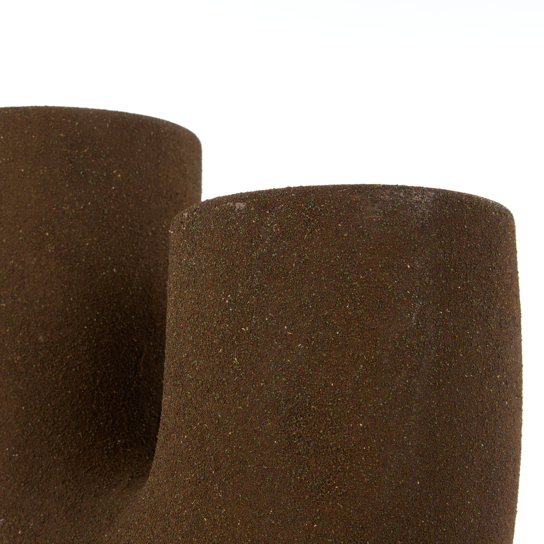 Harrow Vase – Earthstone (29x13x29cm)
