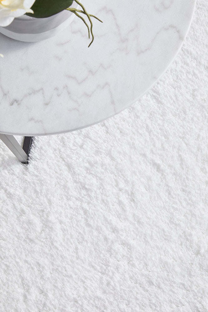 Pretty White Rug Hollywood White Rug – M+B Interiors